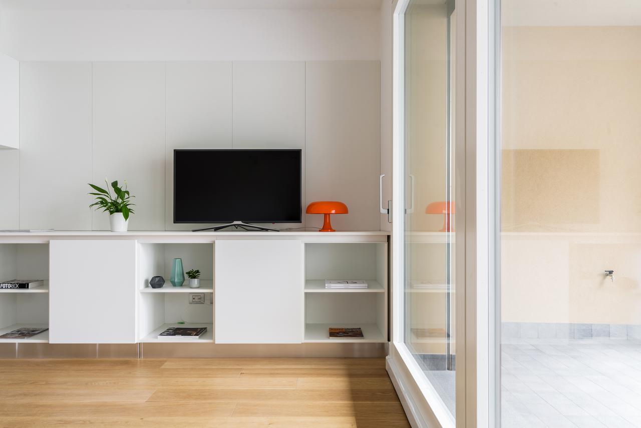 Altido Lovely 1-Bed Flat With Balcony & Free Parking Milan Exterior photo